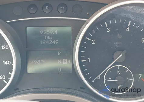 2008 Mercedes-Benz Ml 350 4Matic z USA, uszkodzony, nr VIN 4JGBB86EX8A358602